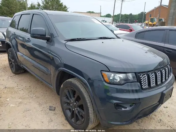 1C4RJFAG4JC303222 2018 JEEP GRAND CHEROKEE - Image 1
