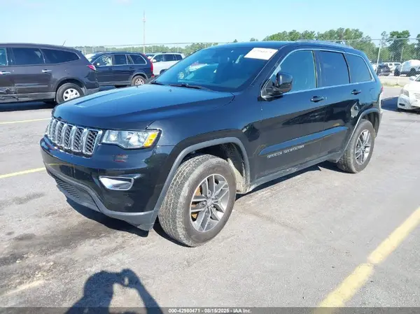 1C4RJFAG4JC399532 2018 JEEP GRAND CHEROKEE - Image 2