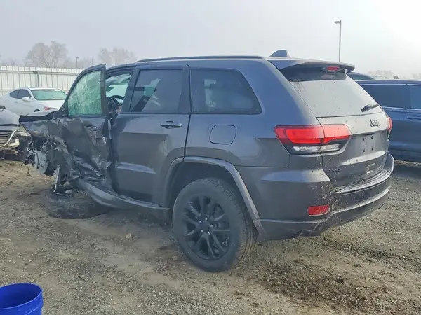 1C4RJFAG4JC400629 2018 JEEP GRAND CHEROKEE - Image 2