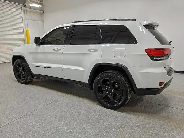 1C4RJFAG4JC420931 2018 JEEP GRAND CHEROKEE - Image 2