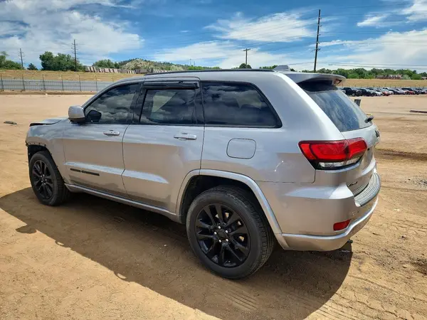 1C4RJFAG4JC501699 2018 JEEP GRAND CHEROKEE - Image 2
