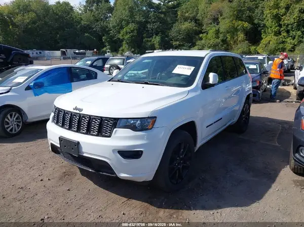 1C4RJFAG4KC526829 2019 JEEP GRAND CHEROKEE - Image 2
