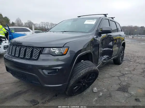 1C4RJFAG4KC588540 2019 JEEP GRAND CHEROKEE - Image 2