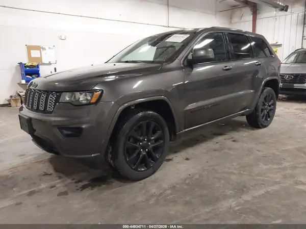 1C4RJFAG4KC611024 2019 JEEP GRAND CHEROKEE - Image 2