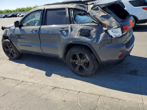 1C4RJFAG4KC620418 2019 JEEP GRAND CHEROKEE - Image 2