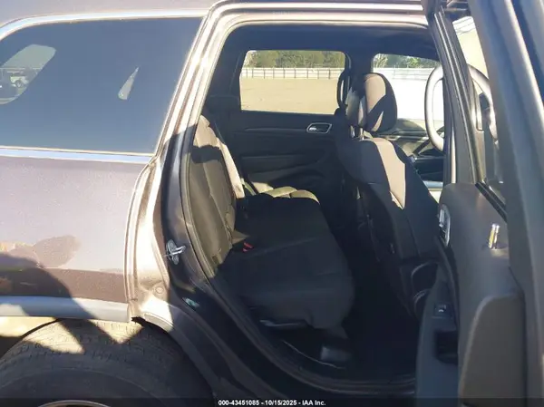 1C4RJFAG4KC638563 2019 JEEP GRAND CHEROKEE - Image 8