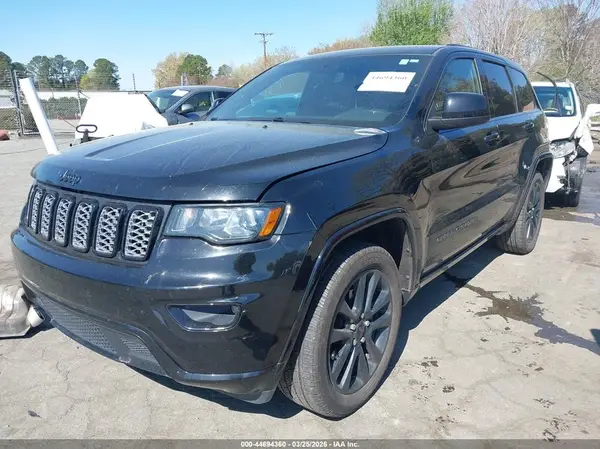 1C4RJFAG4KC665228 2019 JEEP GRAND CHEROKEE - Image 2