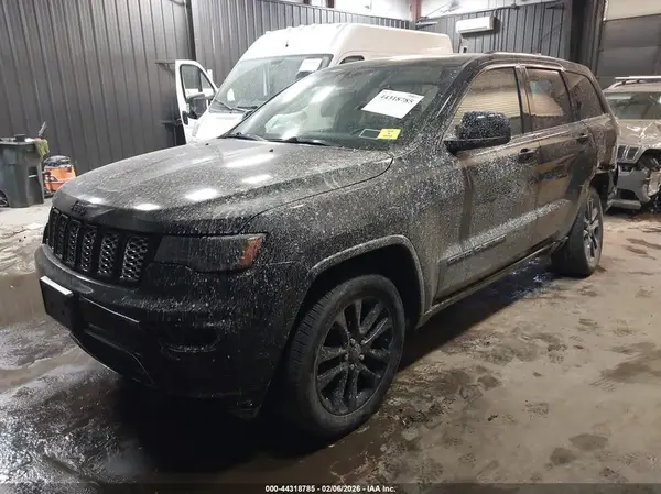 1C4RJFAG4KC670056 2019 JEEP GRAND CHEROKEE - Image 2