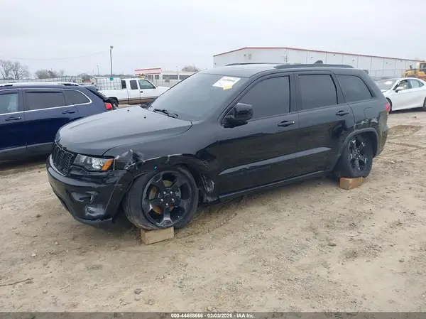 1C4RJFAG4LC118929 2020 JEEP GRAND CHEROKEE - Image 2