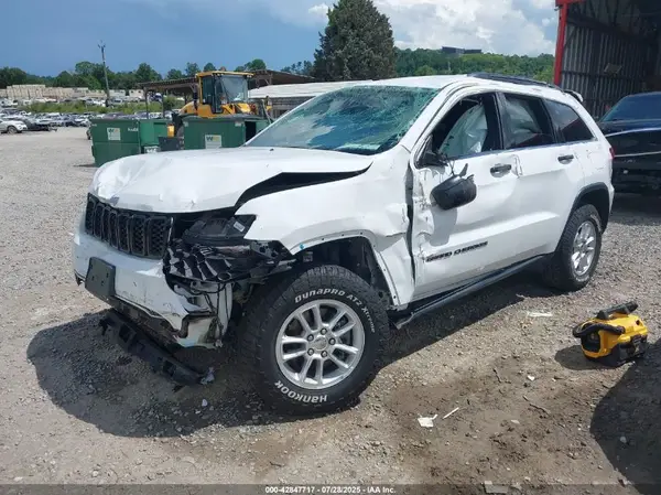 1C4RJFAG4LC143667 2020 JEEP GRAND CHEROKEE - Image 2