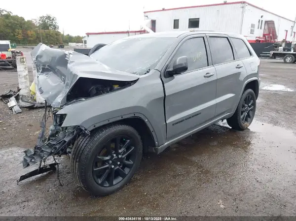 1C4RJFAG4LC157553 2020 JEEP GRAND CHEROKEE - Image 2
