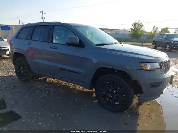 1C4RJFAG4LC235863 2020 JEEP GRAND CHEROKEE - Image 1
