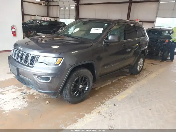 1C4RJFAG4LC250945 2020 JEEP GRAND CHEROKEE - Image 2