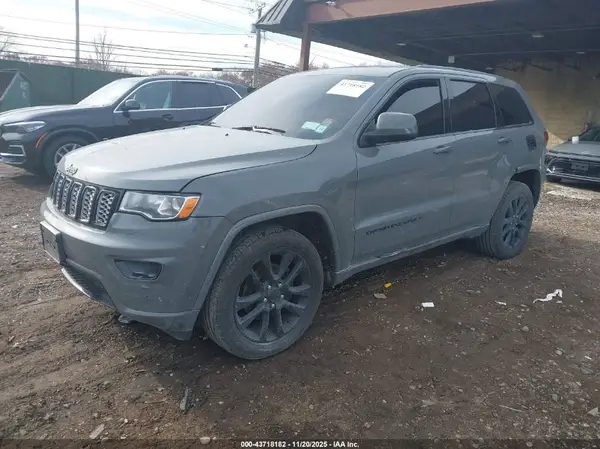 1C4RJFAG4LC255367 2020 JEEP GRAND CHEROKEE - Image 2