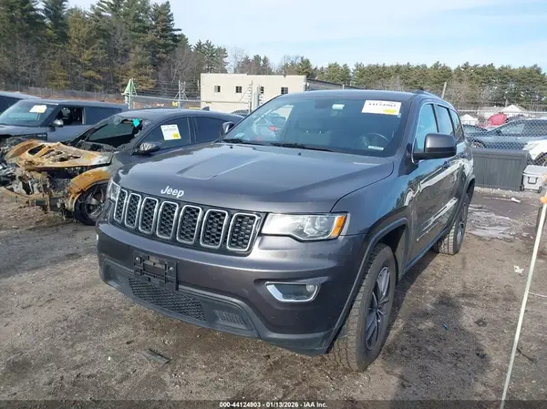 1C4RJFAG4LC335820 2020 JEEP GRAND CHEROKEE - Image 2