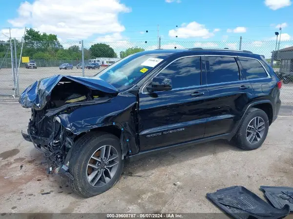 1C4RJFAG4LC386489 2020 JEEP GRAND CHEROKEE - Image 2