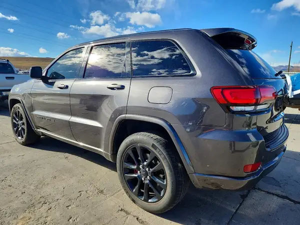 1C4RJFAG4MC550860 2021 JEEP GRAND CHEROKEE - Image 2