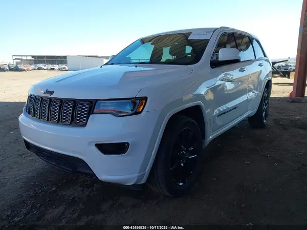 1C4RJFAG4MC687085 2021 JEEP GRAND CHEROKEE - Image 2