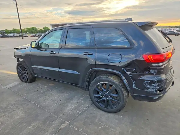 1C4RJFAG4MC758124 2021 JEEP GRAND CHEROKEE - Image 2
