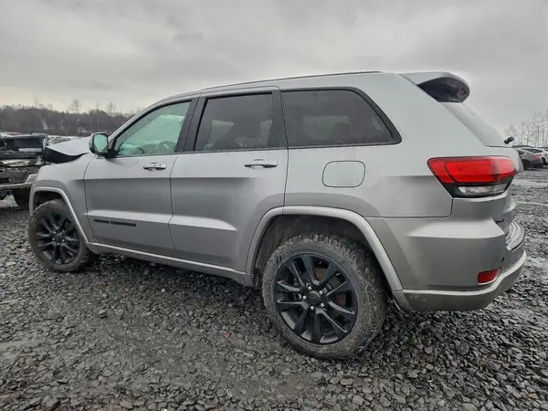 1C4RJFAG5HC738471 2017 JEEP GRAND CHEROKEE - Image 2