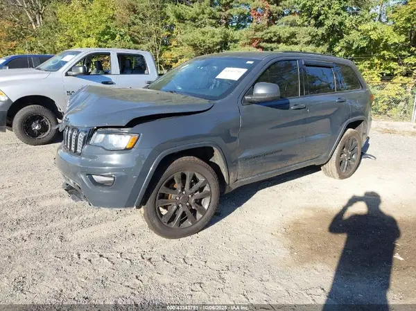 1C4RJFAG5HC767436 2017 JEEP GRAND CHEROKEE - Image 2