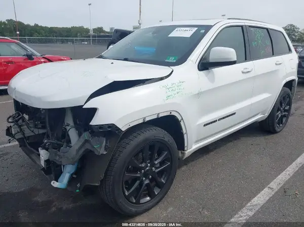 1C4RJFAG5HC767503 2017 JEEP GRAND CHEROKEE - Image 2
