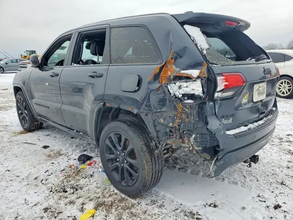 1C4RJFAG5HC768084 2017 JEEP GRAND CHEROKEE - Image 2