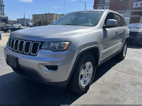 1C4RJFAG5HC771809 2017 JEEP GRAND CHEROKEE - Image 2