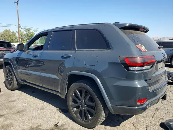 1C4RJFAG5HC792143 2017 JEEP GRAND CHEROKEE - Image 2