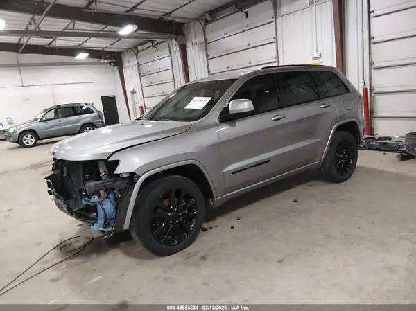 1C4RJFAG5HC851398 2017 JEEP GRAND CHEROKEE - Image 2