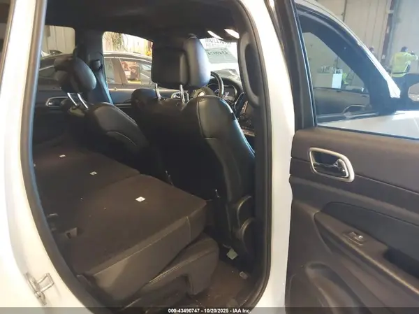 1C4RJFAG5HC865804 2017 JEEP GRAND CHEROKEE - Image 8