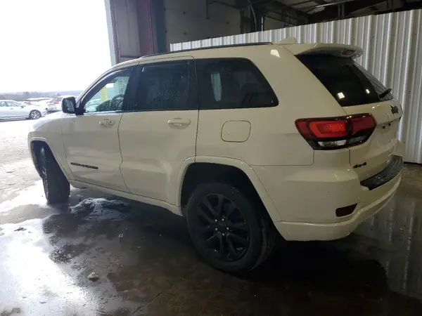 1C4RJFAG5HC886149 2017 JEEP GRAND CHEROKEE - Image 2