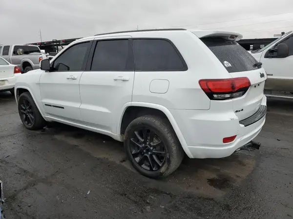 1C4RJFAG5HC910515 2017 JEEP GRAND CHEROKEE - Image 2