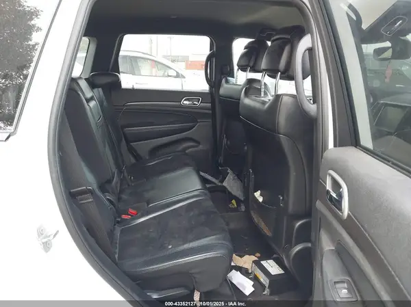 1C4RJFAG5HC932630 2017 JEEP GRAND CHEROKEE - Image 8