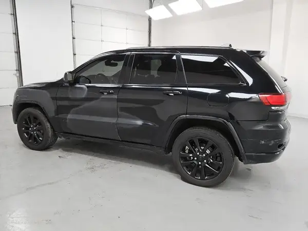 1C4RJFAG5JC104244 2018 JEEP GRAND CHEROKEE - Image 2