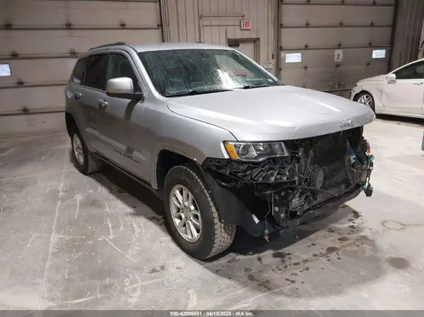 1C4RJFAG5JC129757 2018 JEEP GRAND CHEROKEE - Image 1