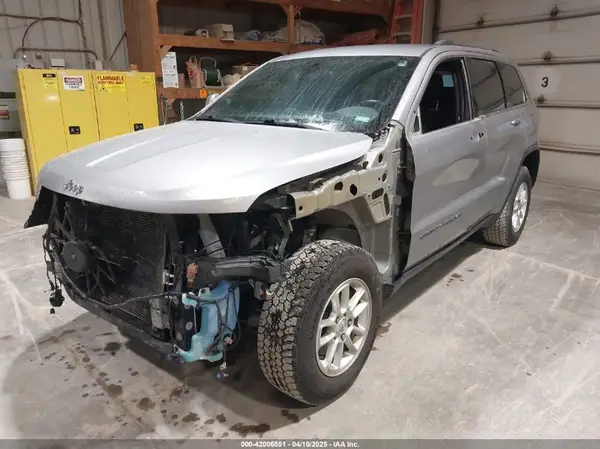 1C4RJFAG5JC129757 2018 JEEP GRAND CHEROKEE - Image 2