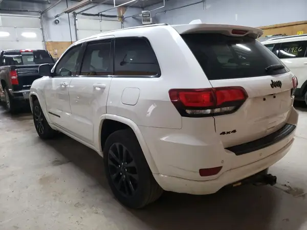 1C4RJFAG5JC137485 2018 JEEP GRAND CHEROKEE - Image 2