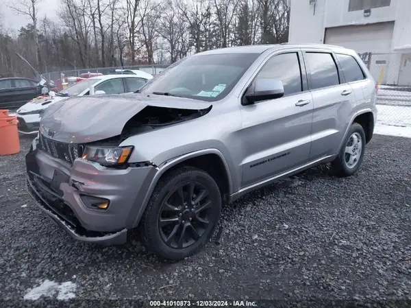 1C4RJFAG5JC179123 2018 JEEP GRAND CHEROKEE - Image 2