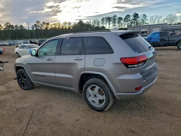 1C4RJFAG5JC217501 2018 JEEP GRAND CHEROKEE - Image 2