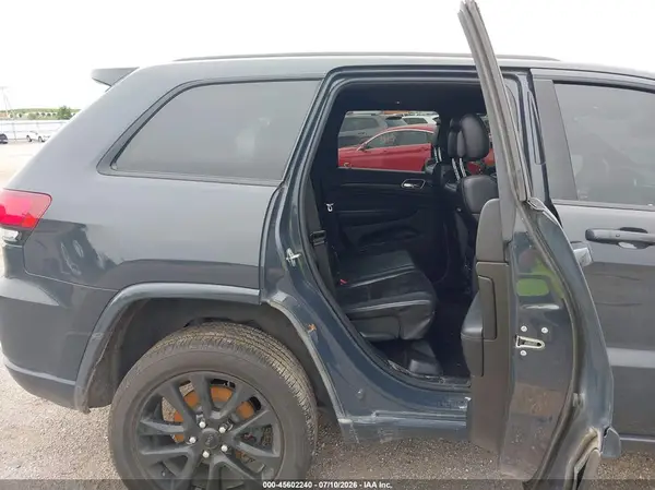 1C4RJFAG5JC236209 2018 JEEP GRAND CHEROKEE - Image 8