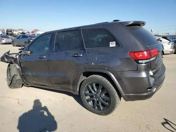 1C4RJFAG5JC256914 2018 JEEP GRAND CHEROKEE - Image 2