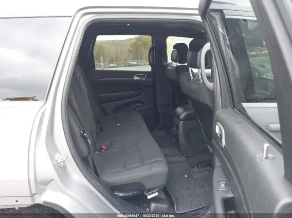 1C4RJFAG5JC257335 2018 JEEP GRAND CHEROKEE - Image 8