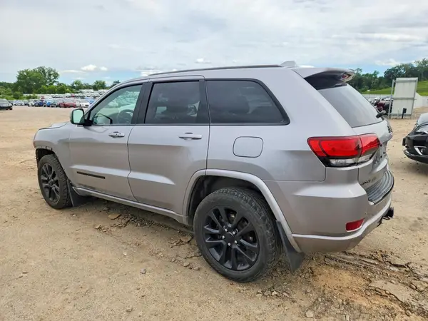 1C4RJFAG5JC335967 2018 JEEP GRAND CHEROKEE - Image 2