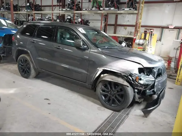 1C4RJFAG5JC343101 2018 JEEP GRAND CHEROKEE - Image 1