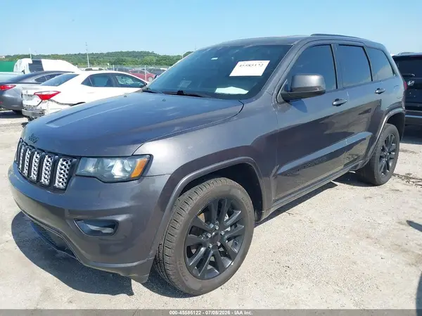1C4RJFAG5JC349366 2018 JEEP GRAND CHEROKEE - Image 2