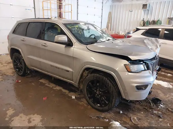 1C4RJFAG5JC360545 2018 JEEP GRAND CHEROKEE - Image 1