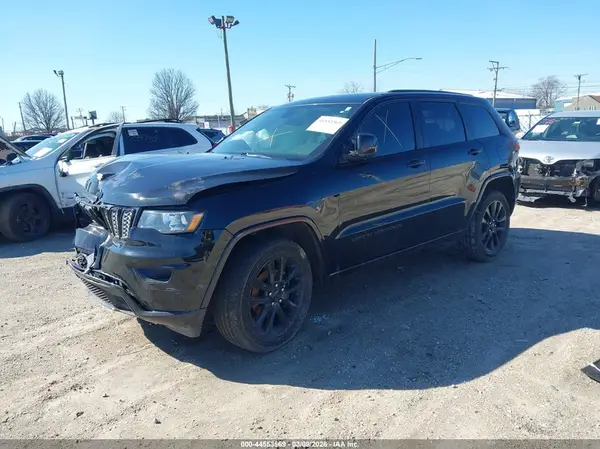 1C4RJFAG5JC378091 2018 JEEP GRAND CHEROKEE - Image 2