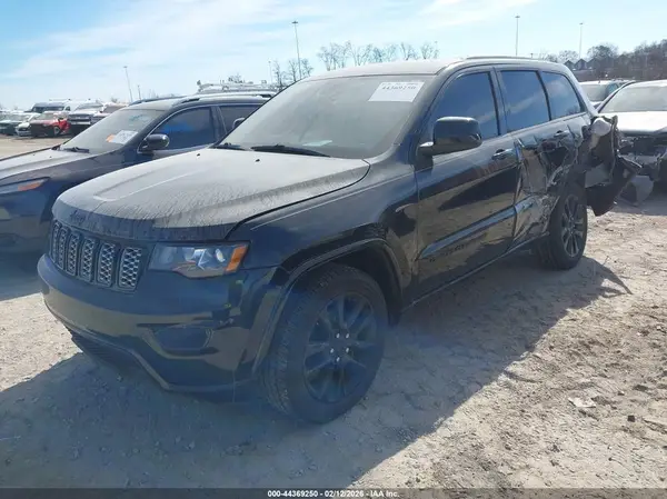 1C4RJFAG5JC457230 2018 JEEP GRAND CHEROKEE - Image 2