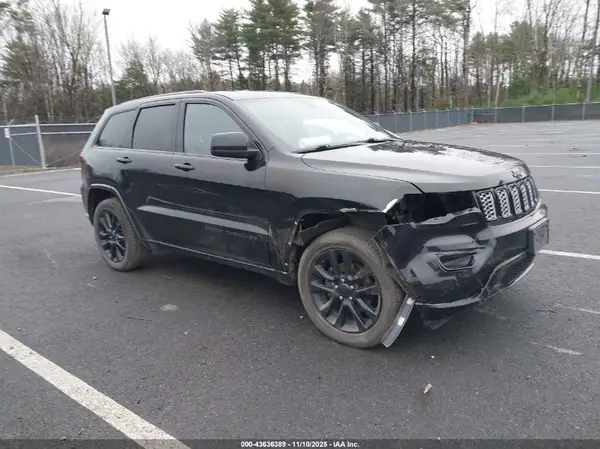 1C4RJFAG5JC475226 2018 JEEP GRAND CHEROKEE - Image 1